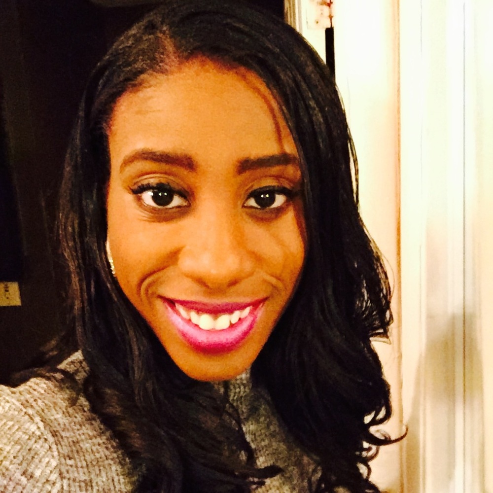 Meet your Posher, Alexis